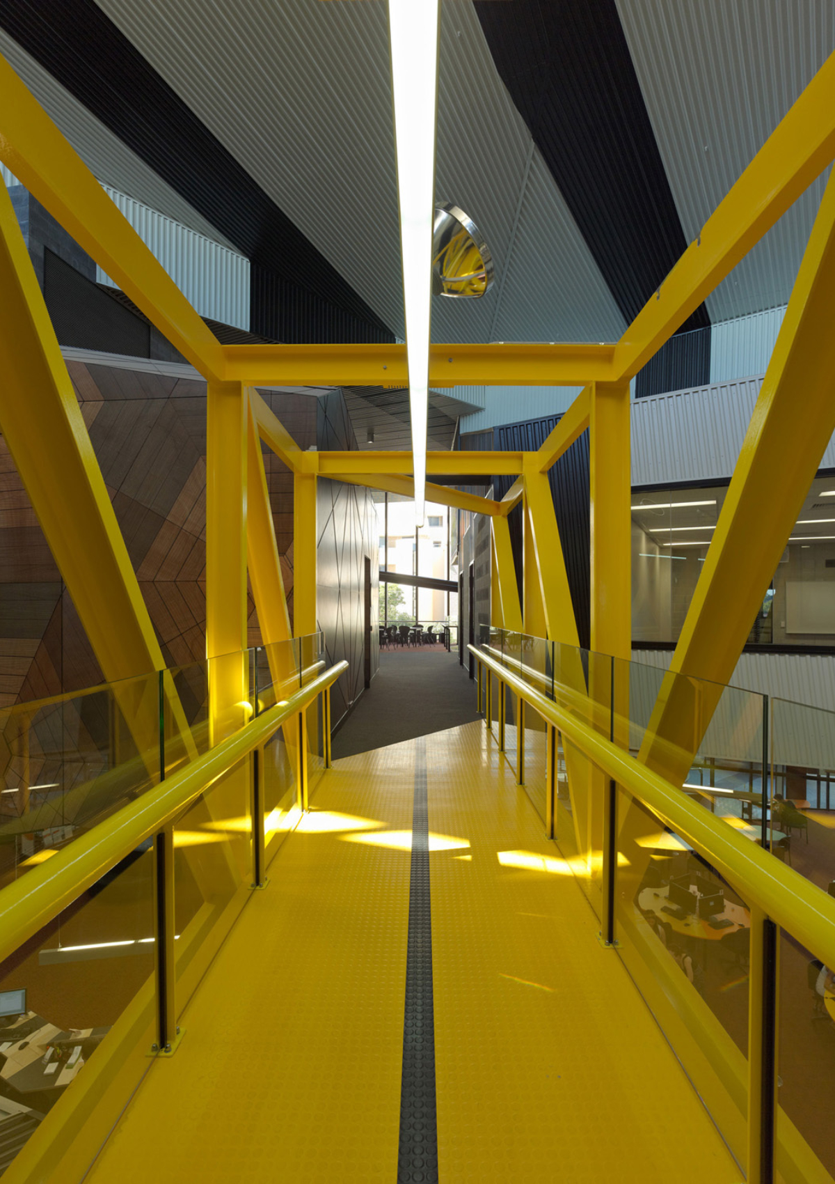 110221 Central TAFE 0740